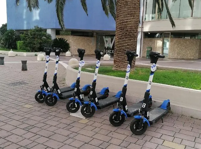 לינה וארוחת בוקר Tanzi בארי