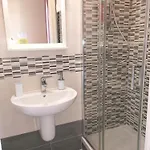 Tanzi 3* Bari