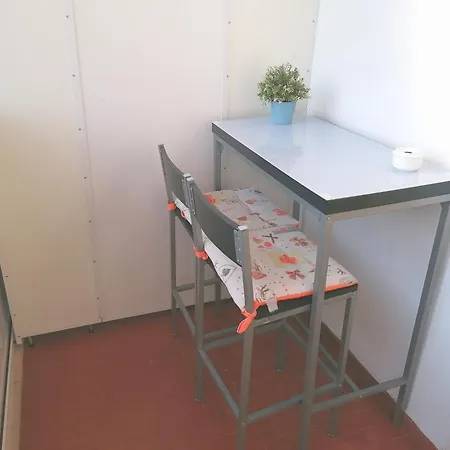 Tanzi 3* باري