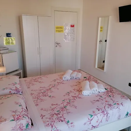 Tanzi B&B 3*