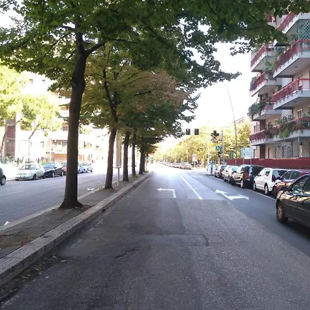 Tanzi 3* Bari