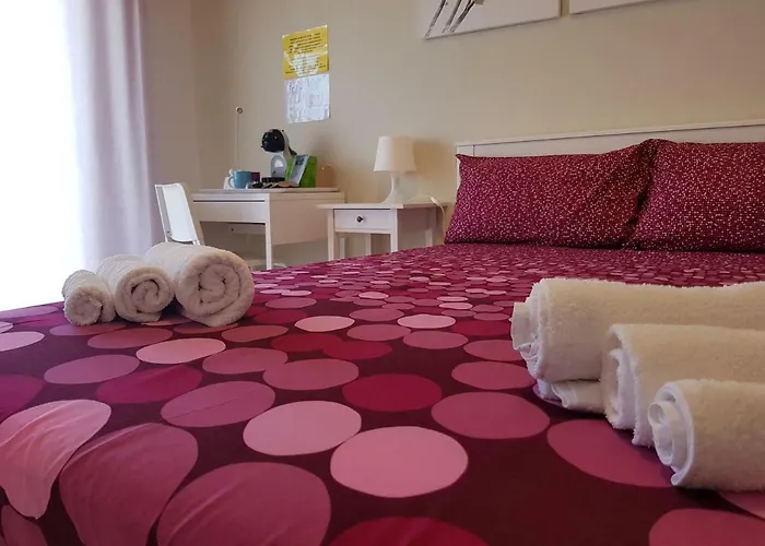 فندق مبيت وإفطار Tanzi